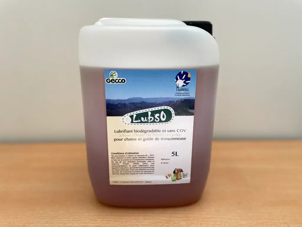 huile de chaîne de tronçonneuse 100% végétale Lubso Huiletic