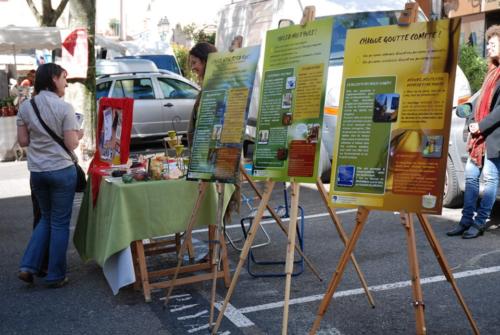 Stand d'information